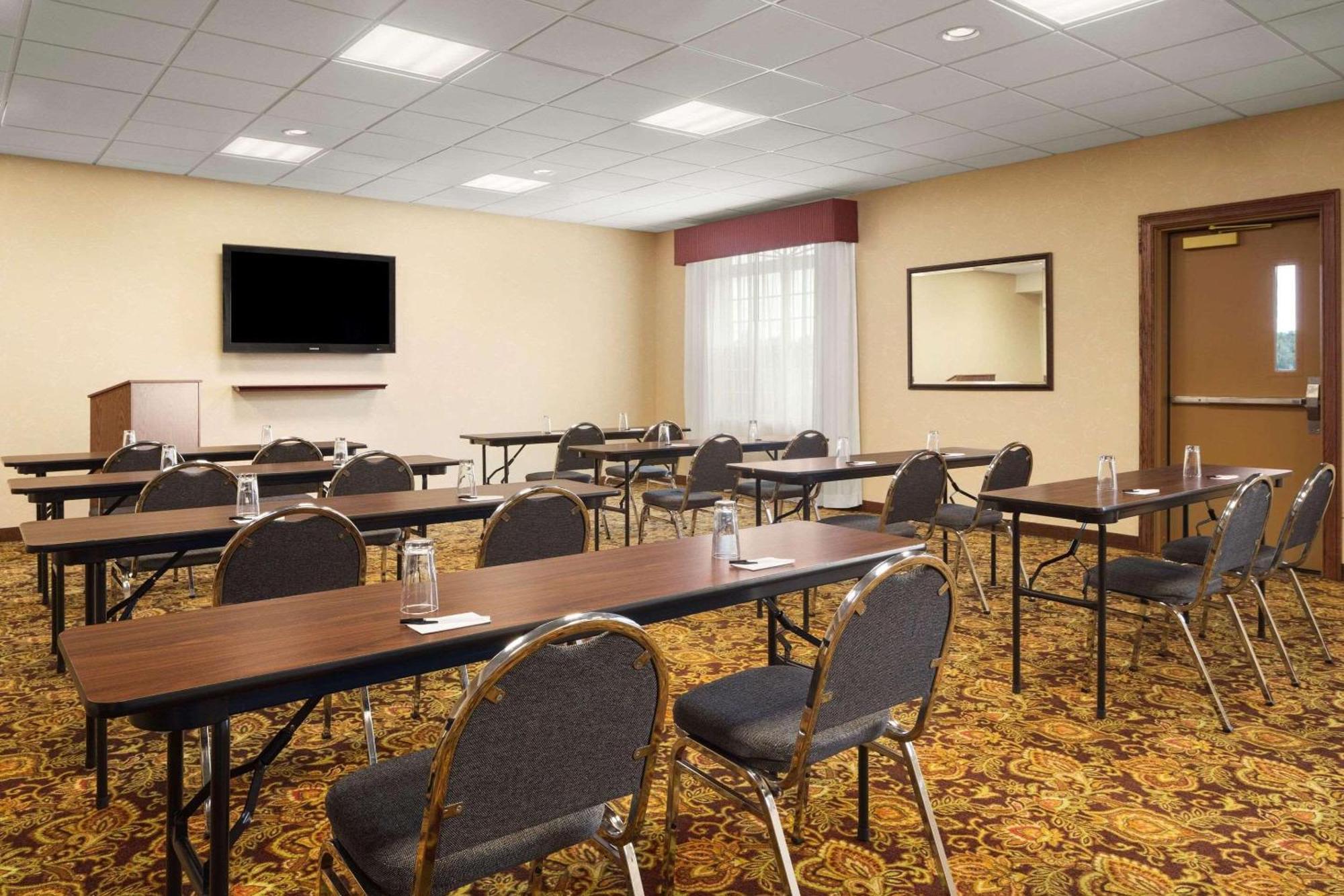 Country Inn & Suites By Radisson, Bowling Green, Ky Ngoại thất bức ảnh